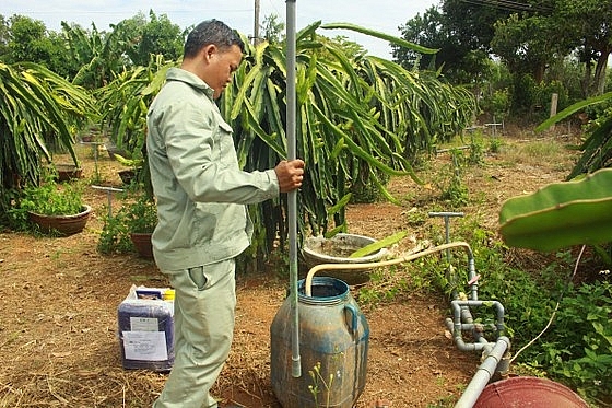 Quảng Ngãi: Nông dân cải tiến bộ tưới nước tự động 3 trong 1
