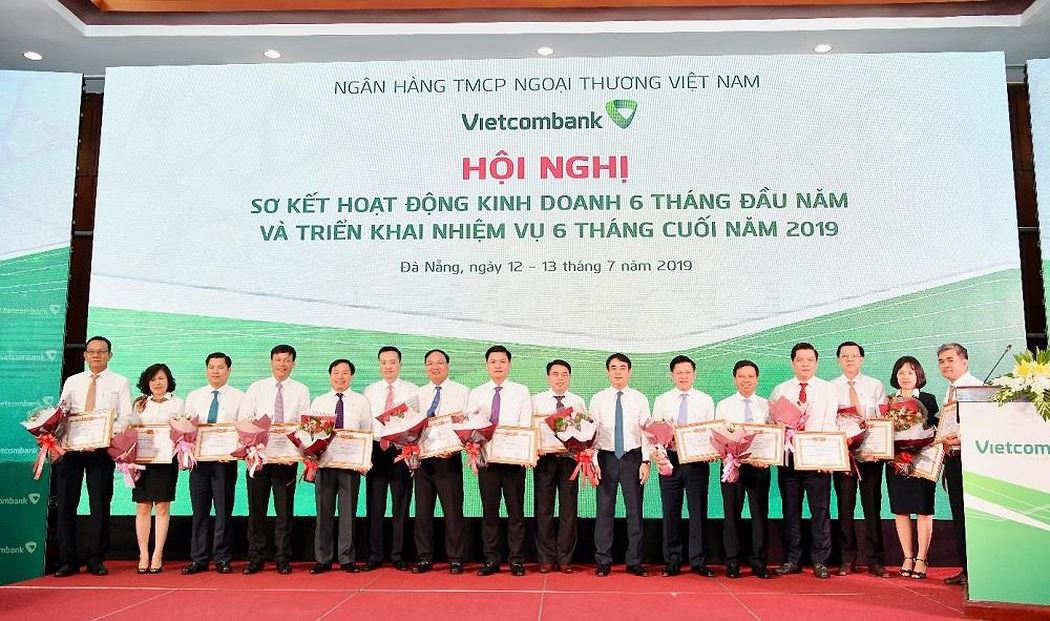 vietcombank hoan thanh cac muc tieu co ban 6 thang dau nam 2019