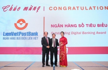 lienvietpostbank duoc vinh danh giai thuong ngan hang so tieu bieu 2019