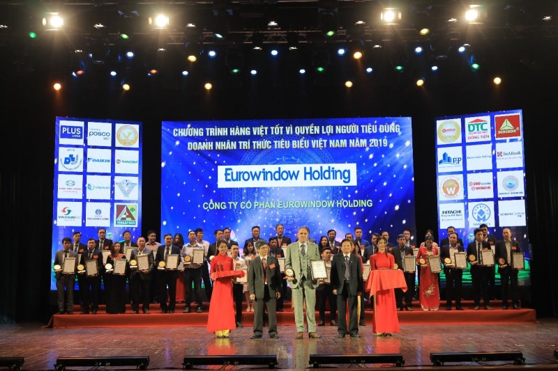 eurowindow holding top 10 thuong hieu vang viet nam 2019