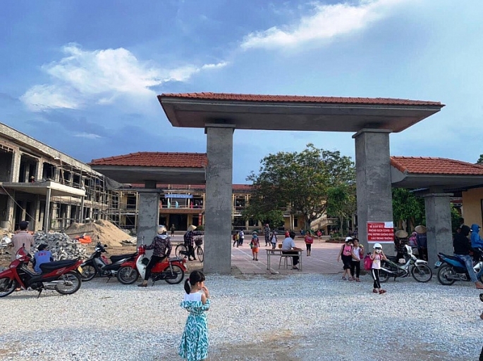 Hải Dương: Trường TIểu Học Kim Liên bị tố chây ì thanh toán nợ