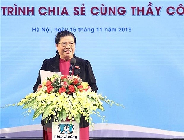 chuong trinh chia se cung thay co nam 2019 tuyen duong 63 giao vien vung dan toc thieu so